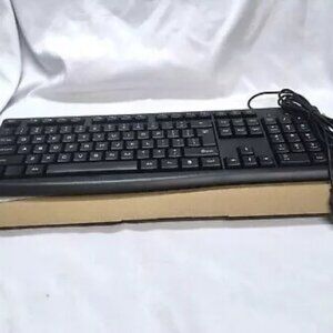 Generic USB Keyboard Wired model 7023